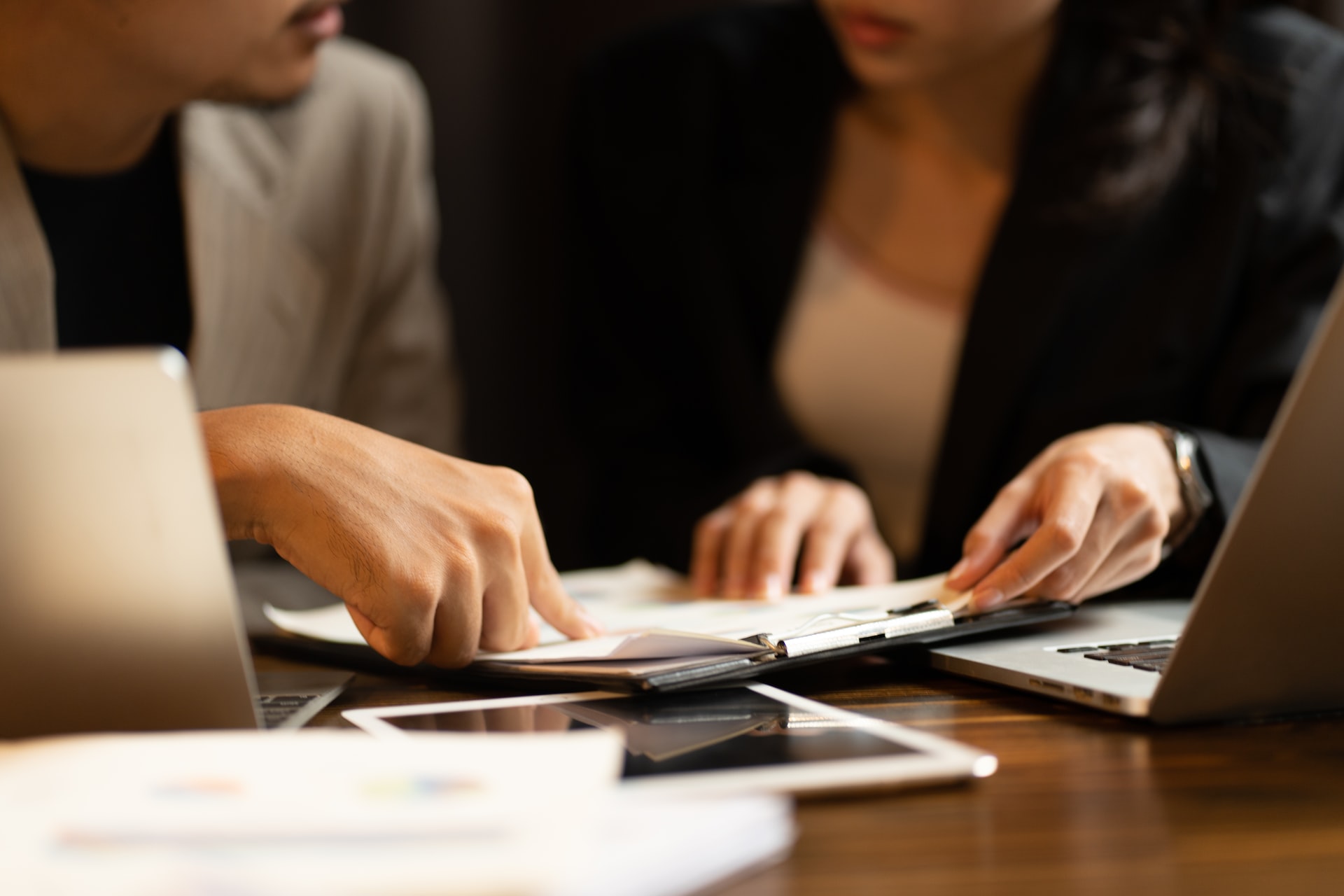 Analyzing the Lawsuit Against NAR: What Does it Mean for Homeowners?